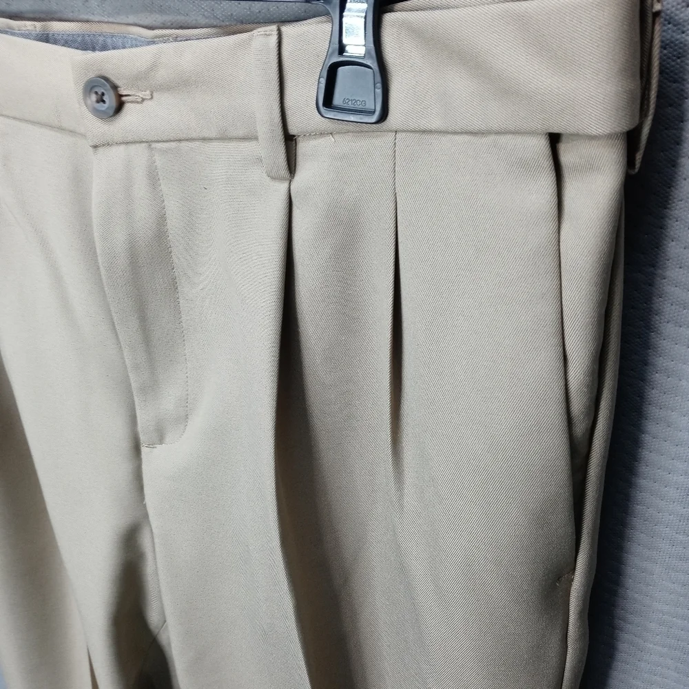Amazon Essentials men's khaki pleat front polyeste